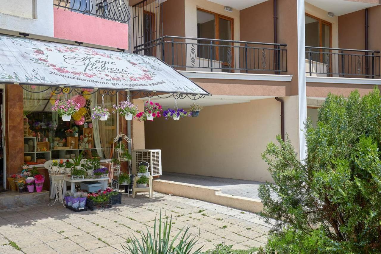 Romance Apartament & Free Parking Burgas Exterior photo
